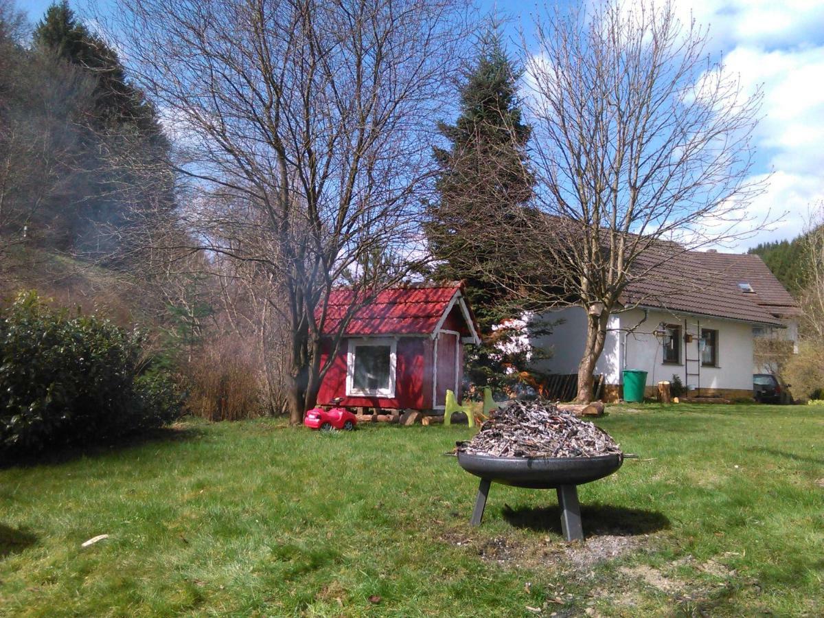 Mia Und Michel Im Sauerland Apartment Bad Berleburg Exterior photo